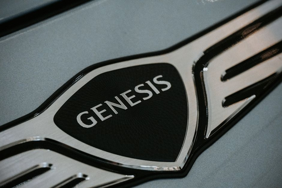 Habitacle luxueux du Genesis GV90 avec sièges arrière spacieux