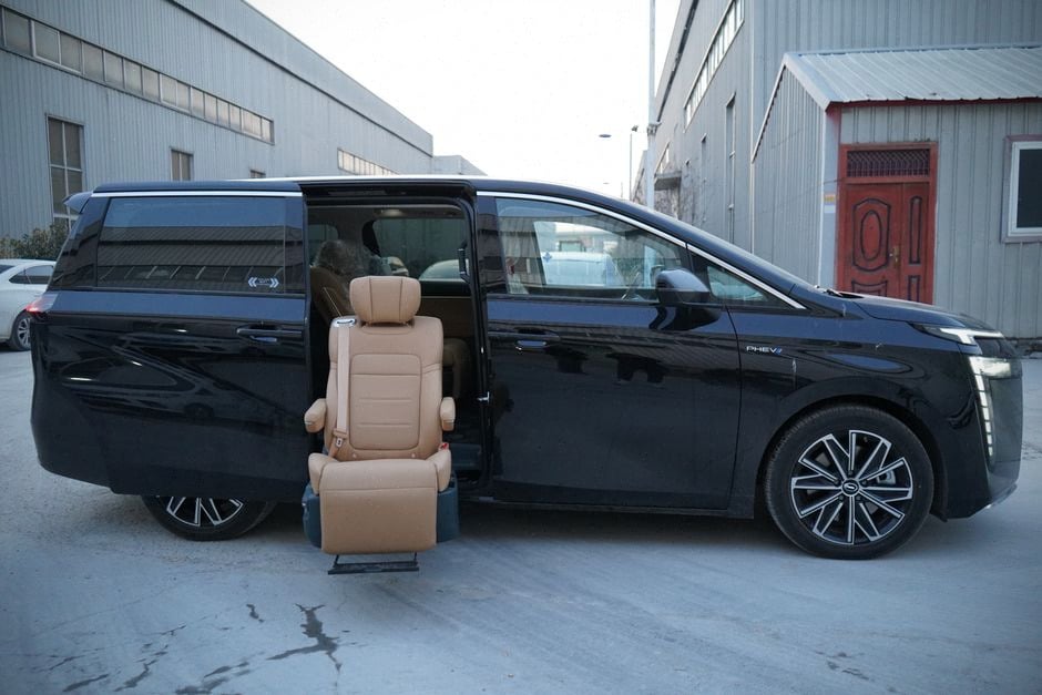 Coffre limité du MGS9 PHEV avec sept sièges déployés