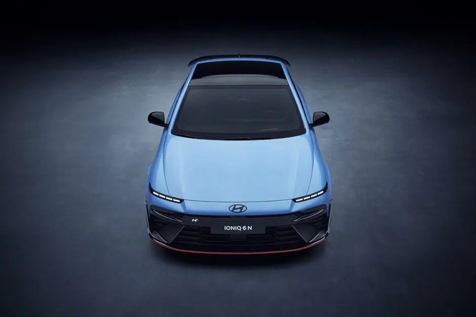 Client découvrant le prix de la Hyundai Ioniq 6 N